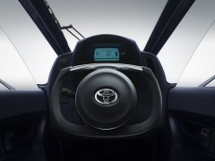 丰田i-ROAD电动概念车