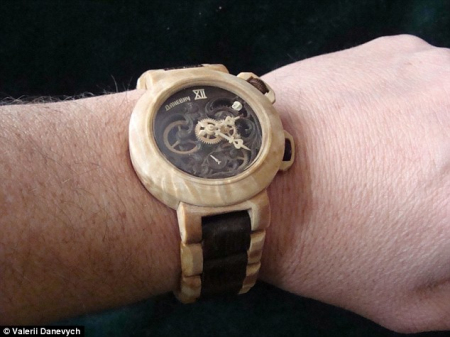 不可思议的木制手表
